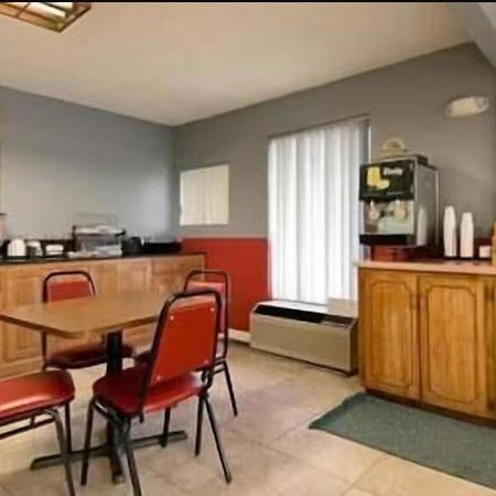 Regal Inn Guntersville By Oyo Hwy 431 Restaurace fotografie