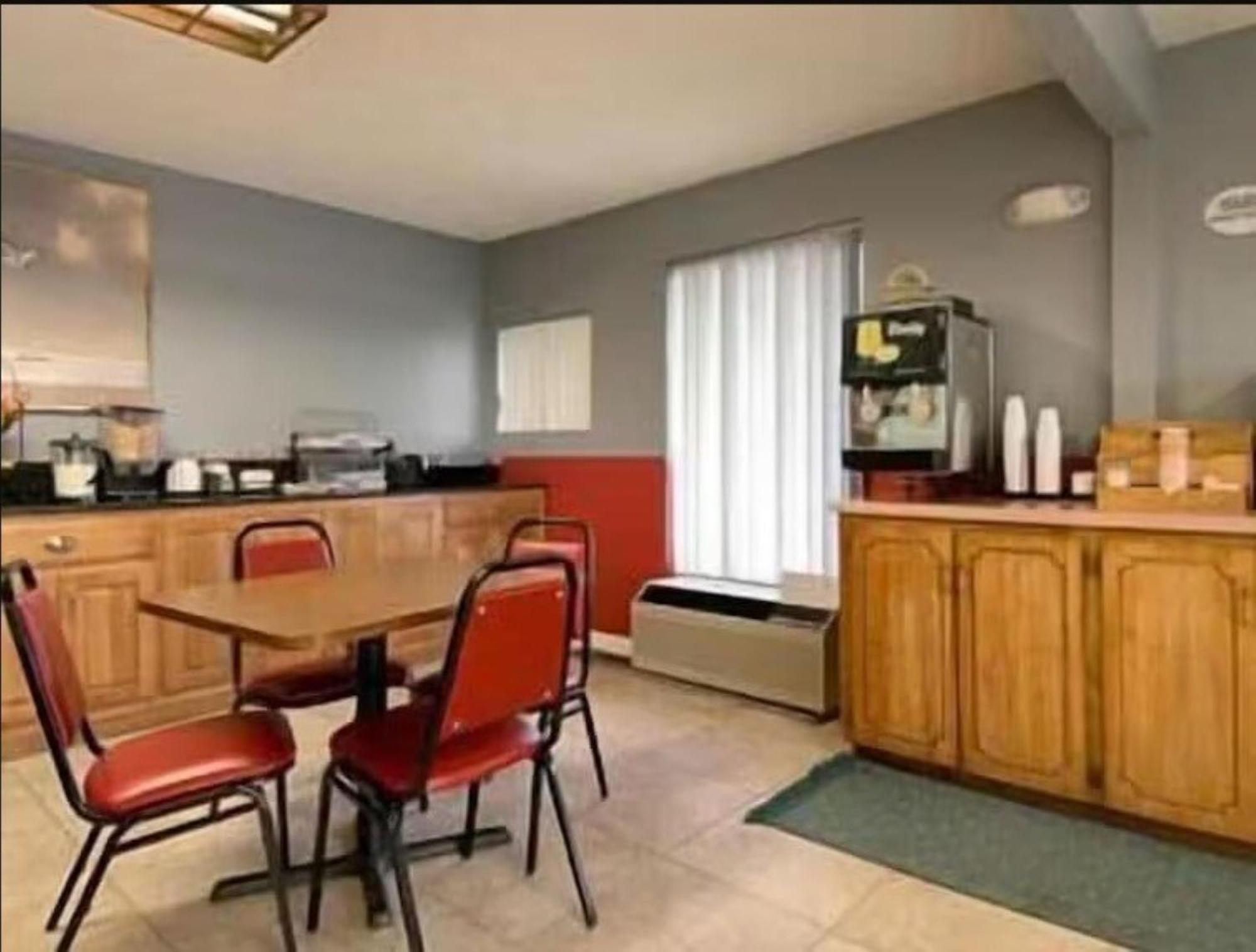 Regal Inn Guntersville By Oyo Hwy 431 Restaurace fotografie